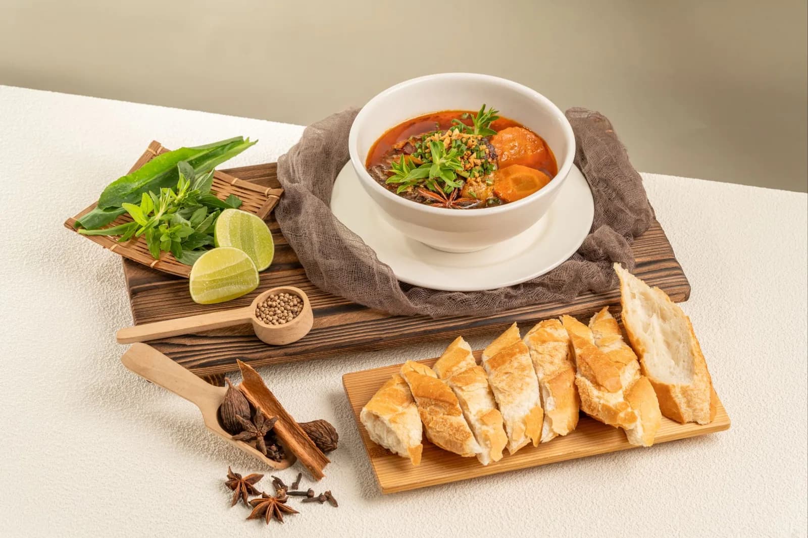 Khmer Beef Stew, servi chez Beef and Basil